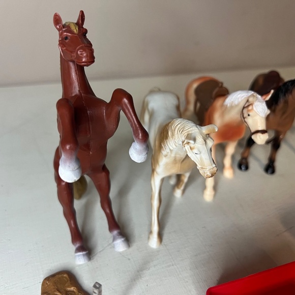 Vintage New Ray Horses & Riders Toy Figure Lot - Picture 6 of 7